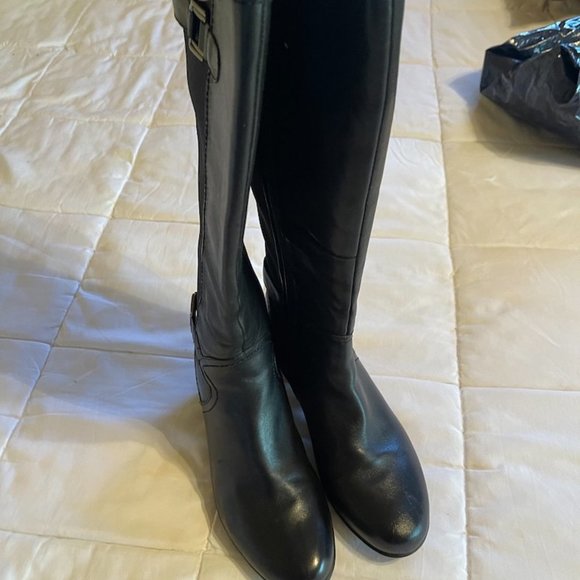 EARTH  Rider Black Boots 9.5B - Picture 4 of 8